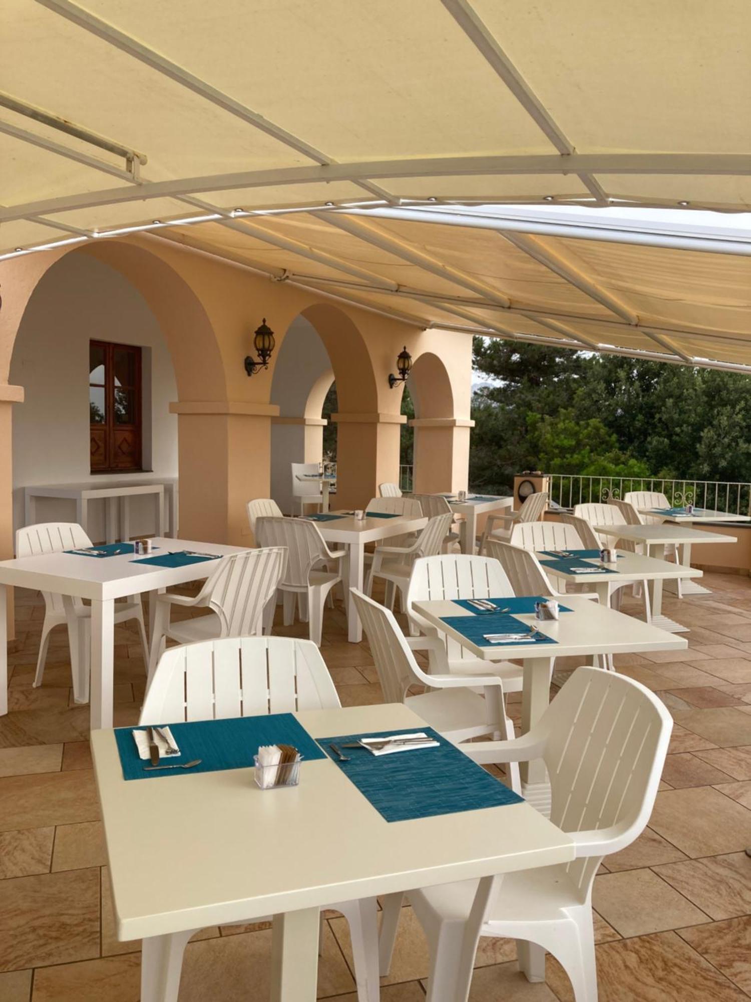Hotel Villa Campana Cala Liberotto Eksteriør bilde