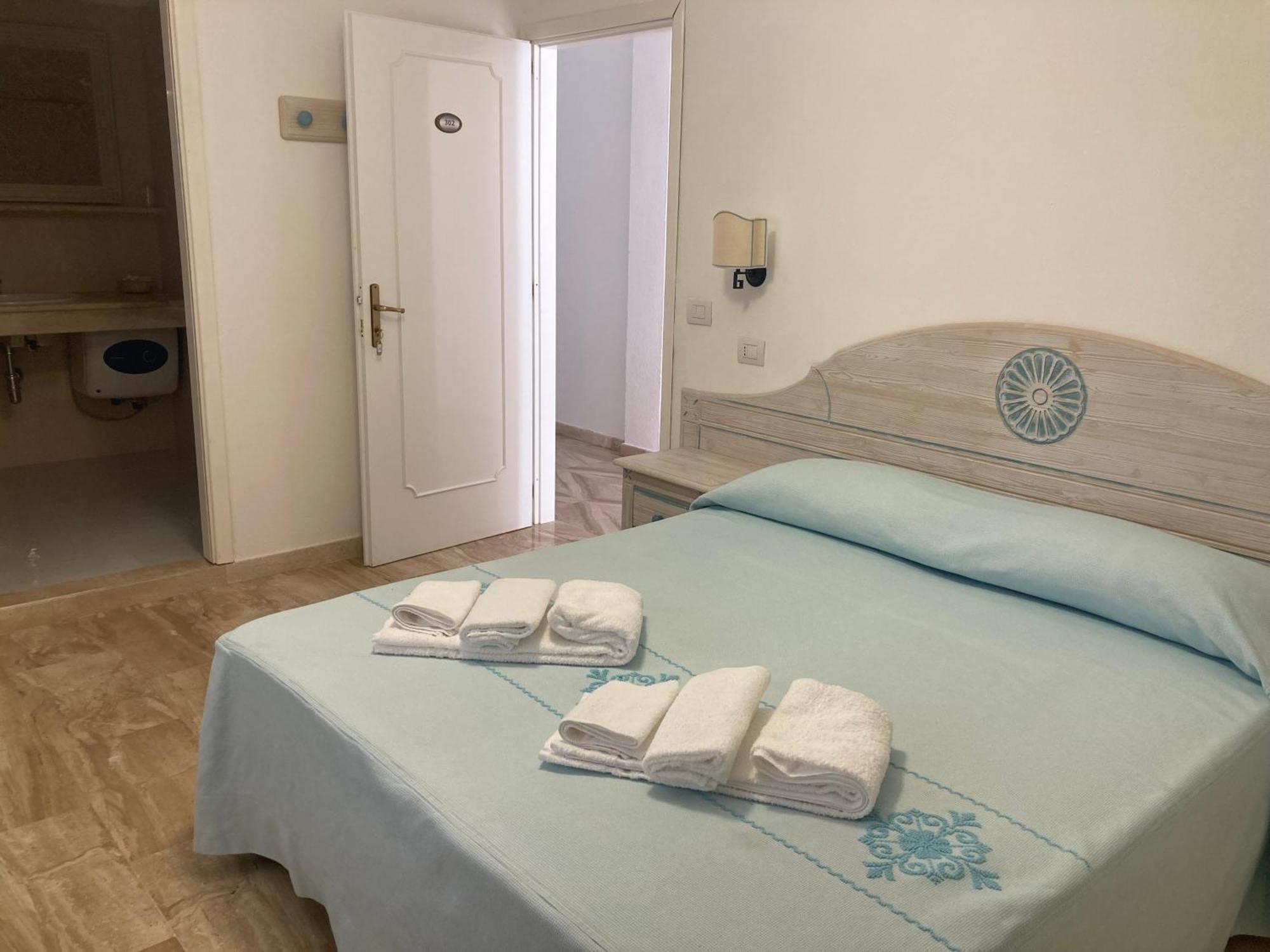 Hotel Villa Campana Cala Liberotto Eksteriør bilde